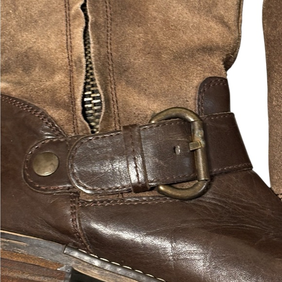 Clarks Majorca Isle Brown Leather and Suede Moto Boots - Picture 4 of 10